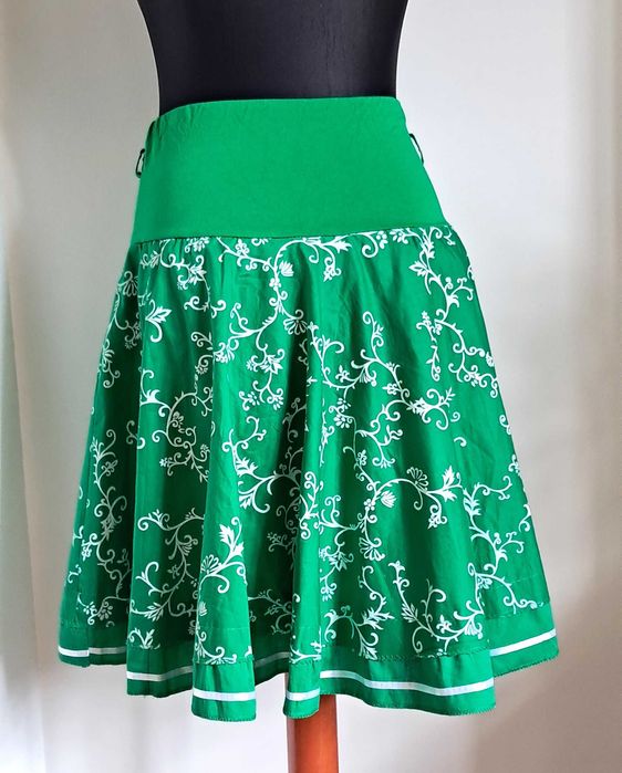 Włoska szeroka bawełniana spódnica M/S 38/36 cotton
