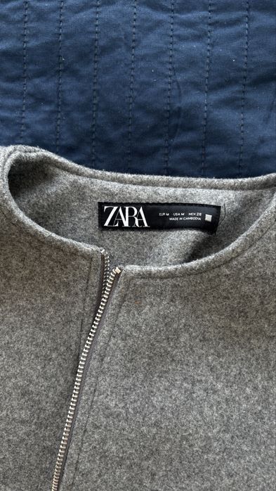 Жіночий бомбер Zara