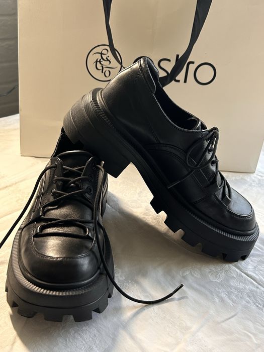 Туфлі (38 розмір),натуральна шкіра