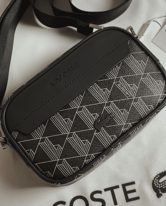 Bolsa Lacoste Preta no Saco