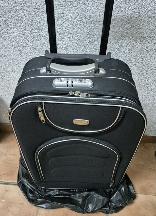 Mala de viagem nova