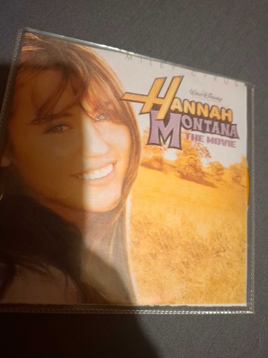 Vendo cd da hannah montana