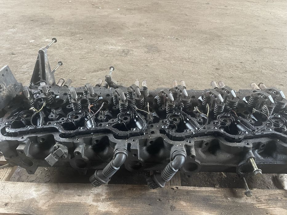 Продам головку ДАФ105