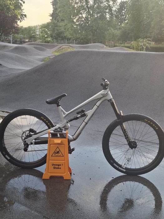 Yt jeffsy core 2 cf