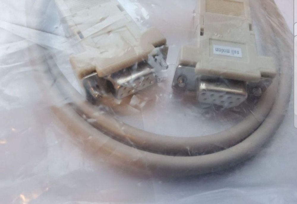 Кабель RS-232 для соединения к ПК