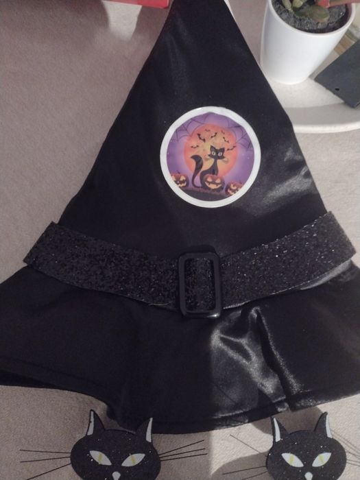 Saia com acessórios para menina