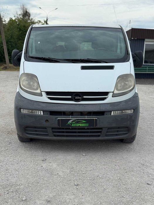 Opel Vivaro 2002 1.9 дизель (Перший внесок від 20%)