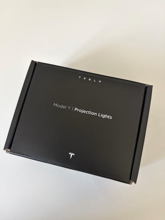 Światła projekcyjne do pojazdów Model Y