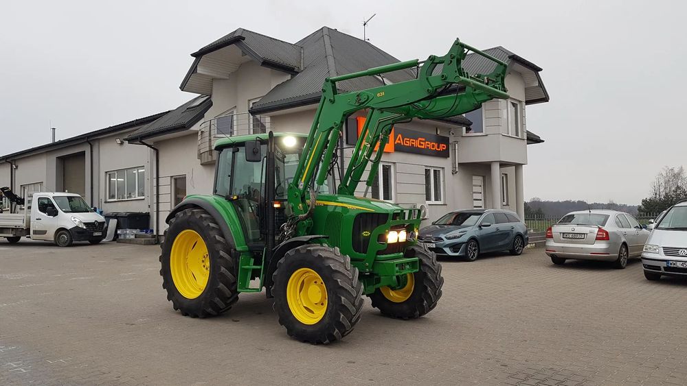 John Deere 6420 2005R Tur !!! Bez Common Rail`a !!!  Bez Common Rail`a Bardzo ładny !!! Ładowacz !!! 120 KM