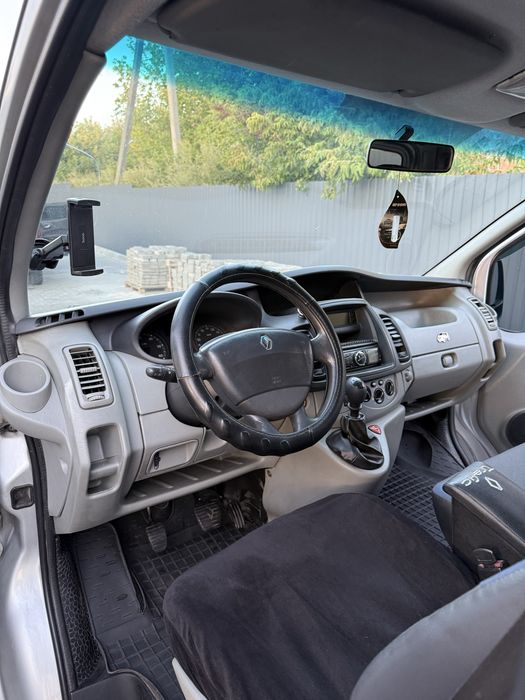 Renault Trafic 2011 VIN VF1FLAMA6BY410589 фото оголошення 4 з 8
