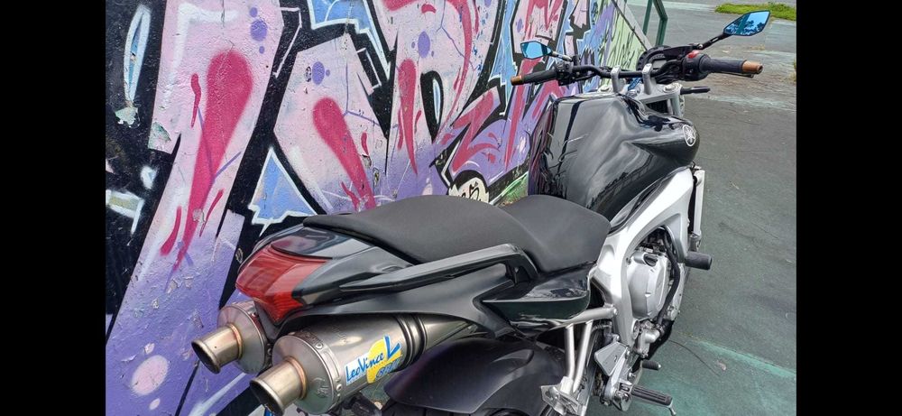 VENDO Yamaha Fz6n