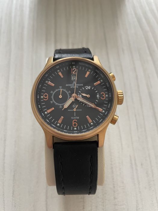 годинник Jacques Lemans