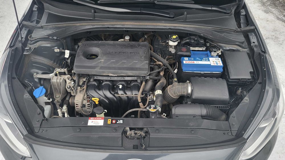 Авто Kia Ceed 1.6