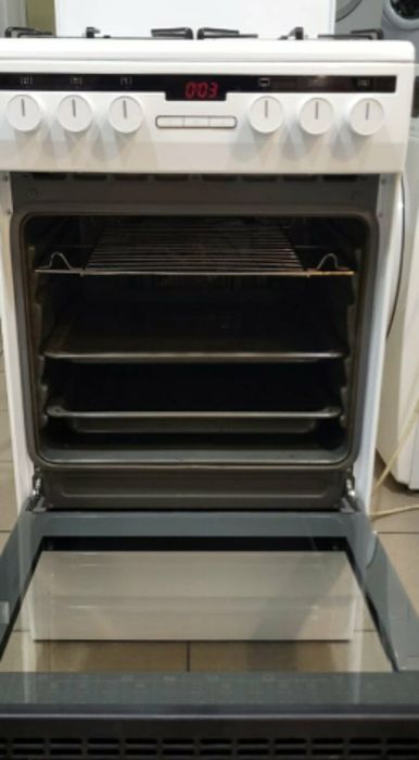 Kuchenka gazowa piekarnik elektryczny transport