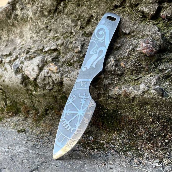 Ніж туристичний БРОДЯГА KN26 + мусат Нож с гравировкой на подарок