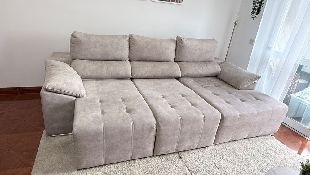 VENDO SOFÁ CAMA COM CHAISE LONG COR CINZA CLARA