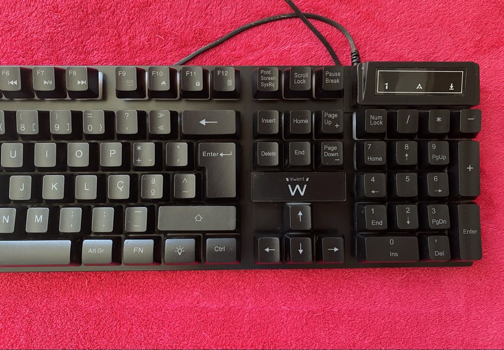 Teclado Gaming RGB Ewent USB PT Layout