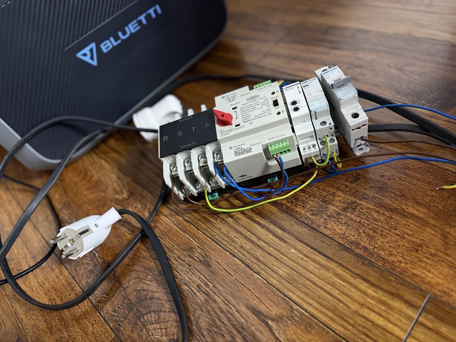 Зарядна станція Bluetti AC200P