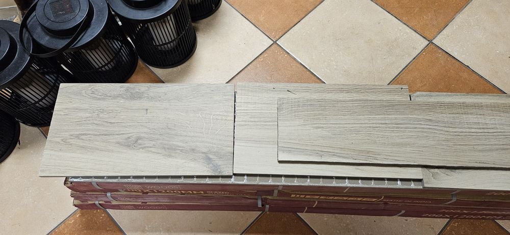 Plytki imitacja drewna 1200x200 mm  odbiór osobosty
