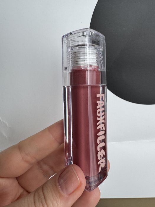 Блиск Huda Beauty, колір Bombshell, 3,9 ml, новий