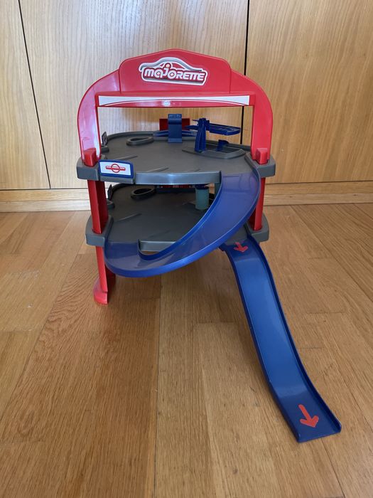 Garagem Majorette nova