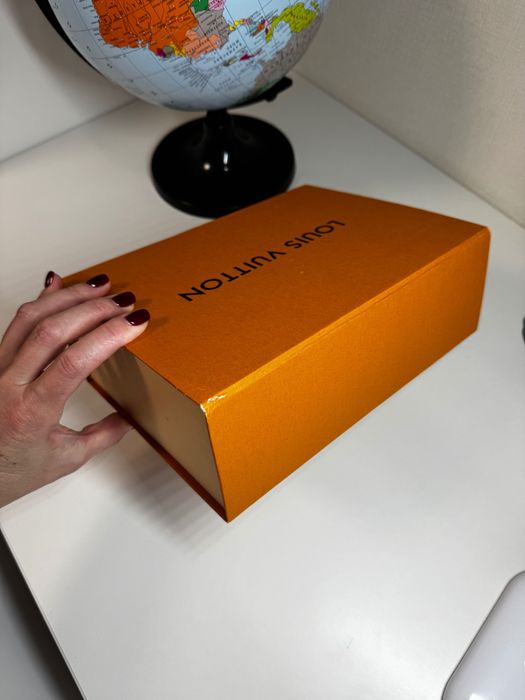 Коробка Louis Vuitton Луи Виттон