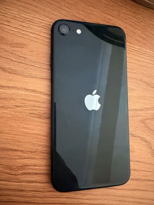 IPHONE SE 2gen cuidado com caixa