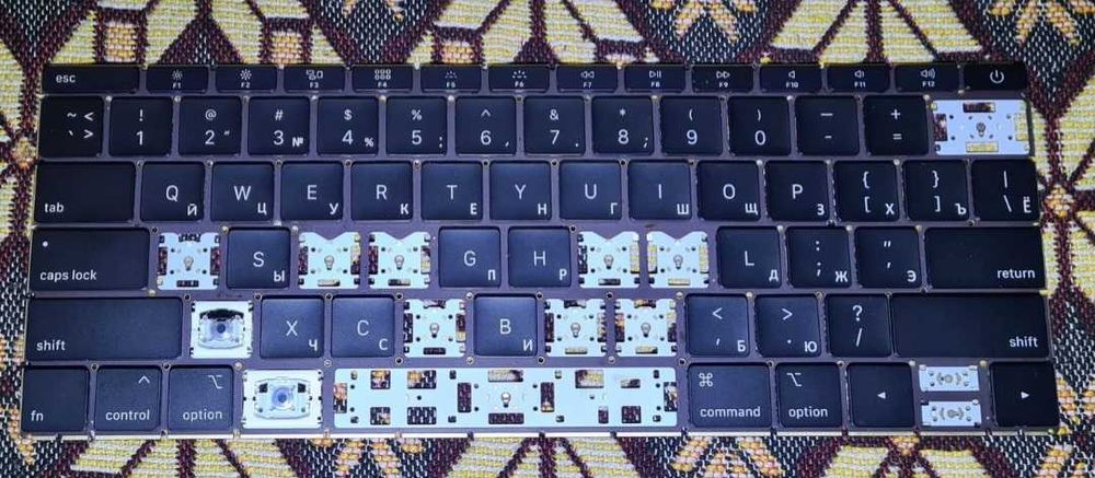 Кнопки клавиши новые на Macbook A1534