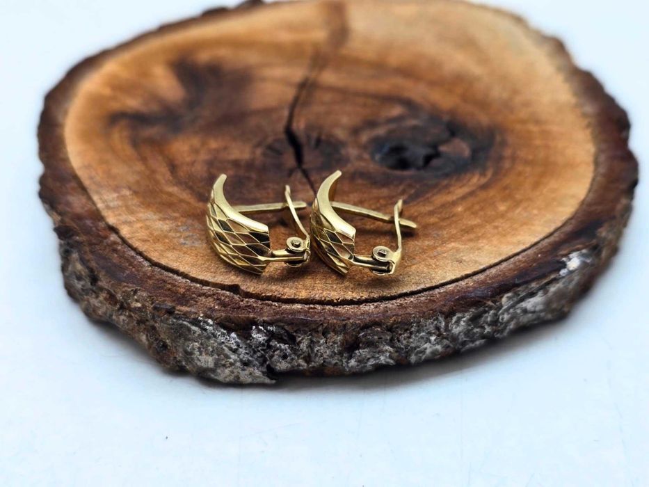 Eleganckie złote kolczyki 333 - 8k - 1,05g