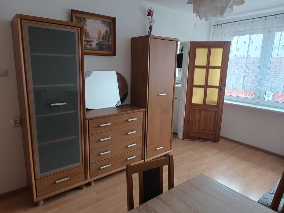 Przestronna kawalerka*Dobra lokalizacja*Umeblowana
