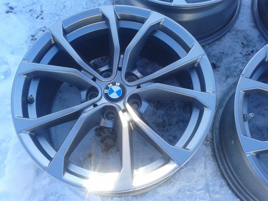 Oryginalne r17 felgi szare mielec jak nowe bmw g20 g21 g30 g31 f40 7,5 ...