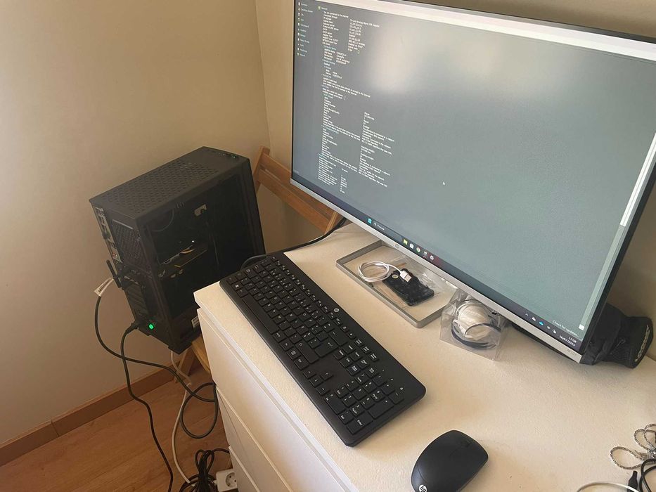 Complete Pc Desktop (i3 12100f + Geforce gtx 1650 4Gb + 32Gb) Used64283895479425122