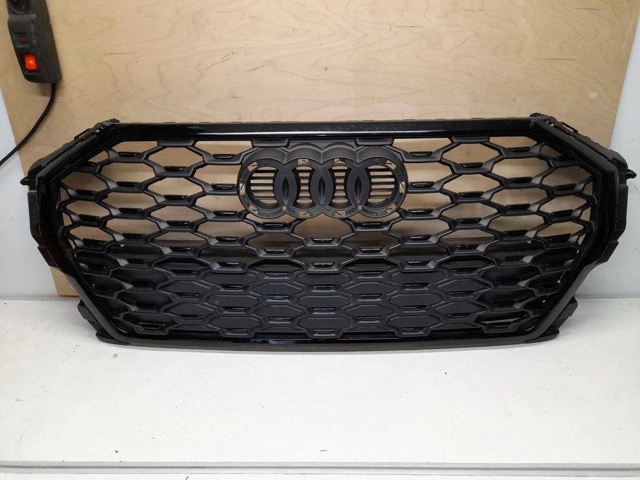 AUDI Q3 II S LINE ATRAPA CHŁODNICY GRILL 83F853651