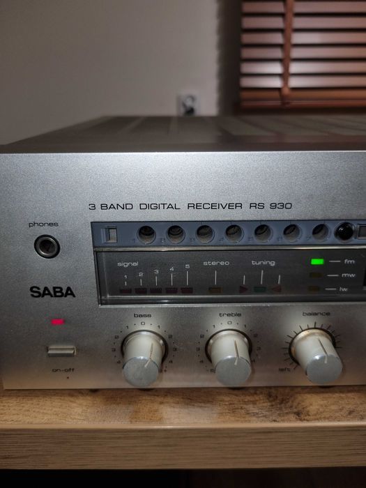 Amplituner Saba RS930