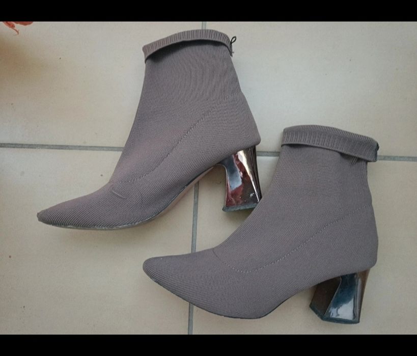 Botki wiosenne rozmiar 38