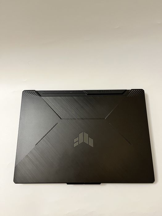 Asus Tuf gaming A15 ryzen7 4800H 16/512gb RTX 3050 15,6inch FHD 144hz