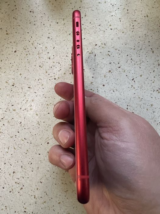 11 айфон red задня кришка оригінал