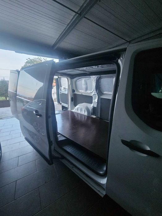 Opel vivaro 2021 longa diesel