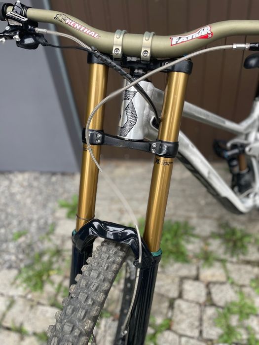 Rower zjazdowy DH zjazdowka  Scott gambler fox 49 kashima grip2hope v4