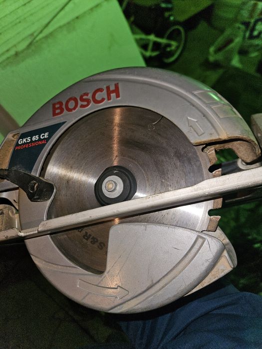 Професійна дискова пила Bosch GKS 65 CE
