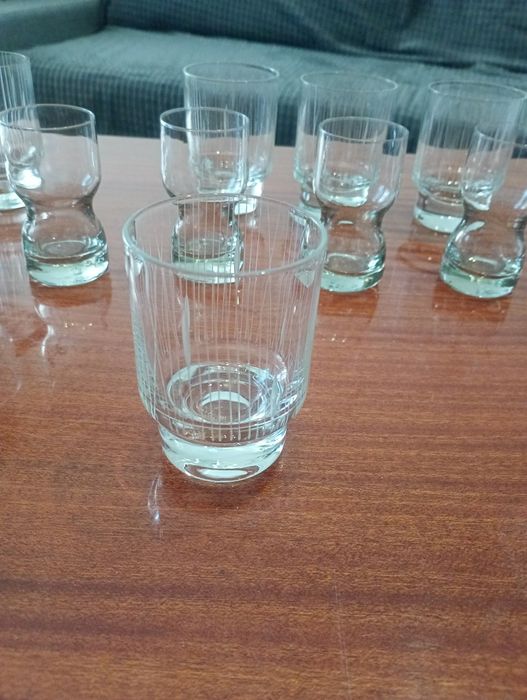 Zestaw szkła PRL | 6 szklanek retro + 6 kieliszków baryłek | Vintage