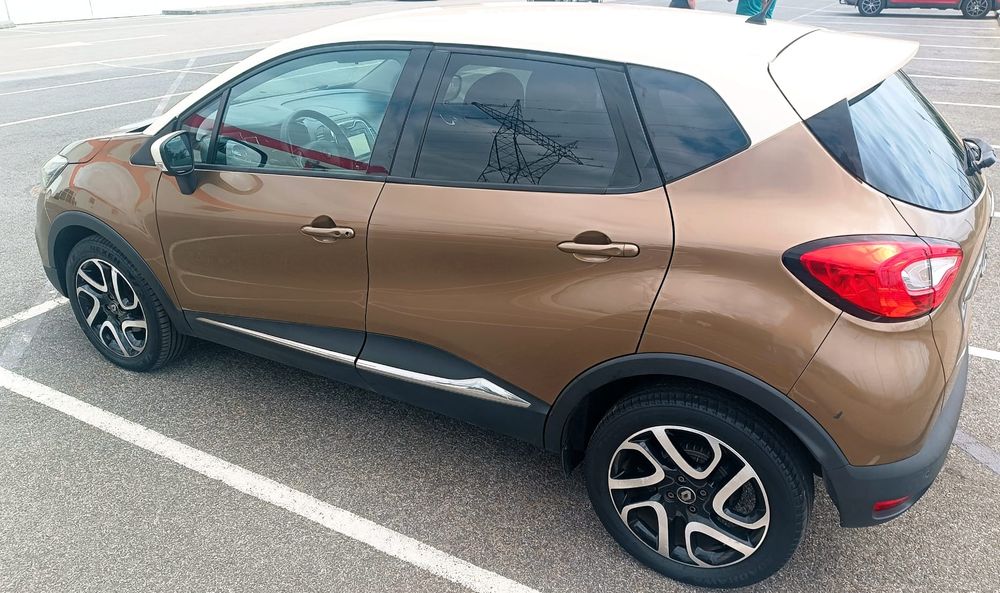 Renault Captur — fotografia 3