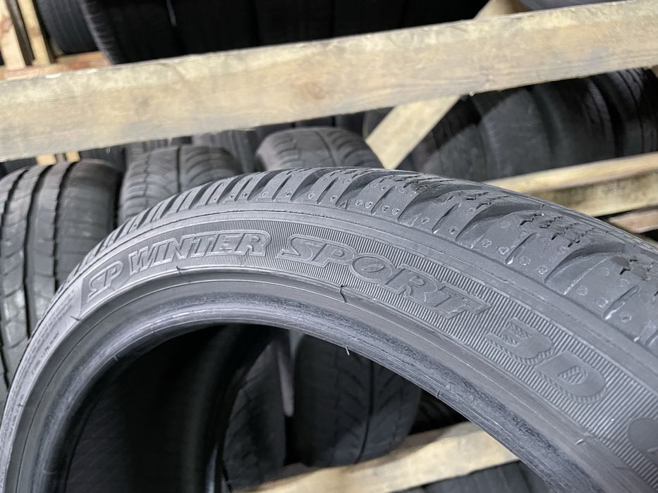 Комплект шин DUNLOP 215/40 R17 резина Р17