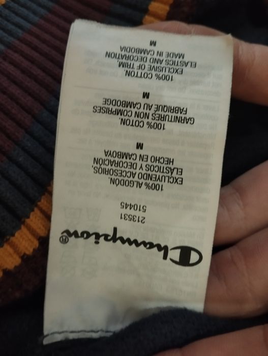 Продам худи Champion