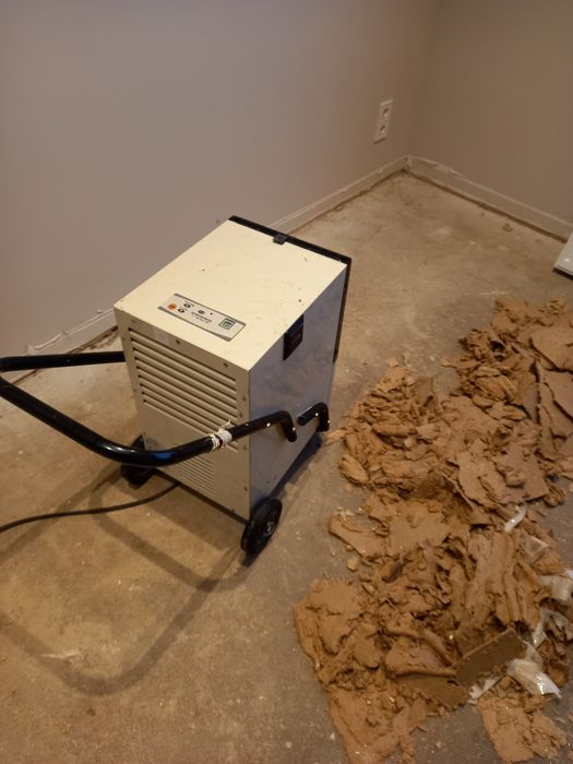 Осушувач повітря 250грн ОРЕНДА, доба.