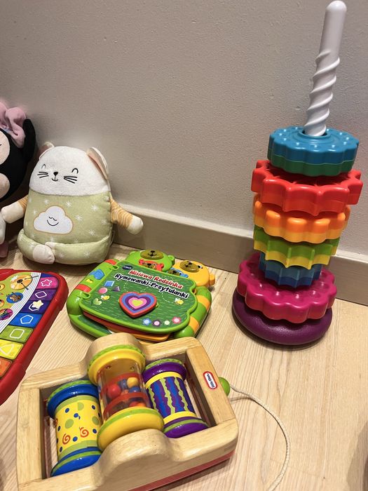 Zestaw zabawek dla dziecka 6-12 miesiecy