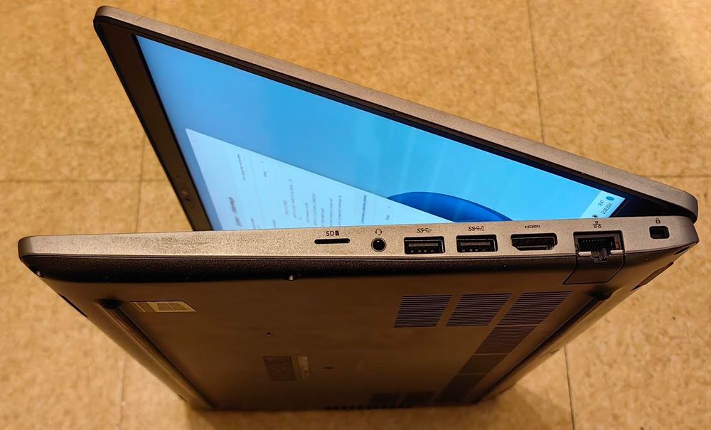 Dell precisiom 3541 +dock Dell USB-c+ torba del