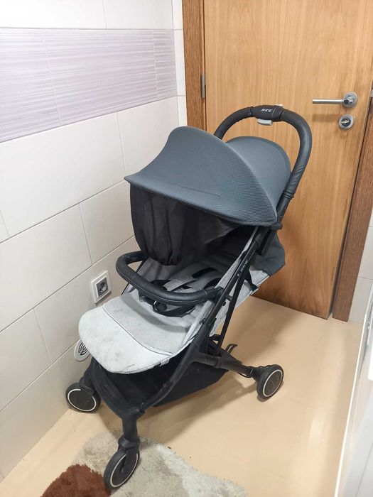 Jane Stroller Ler Advertisement64751015531393120