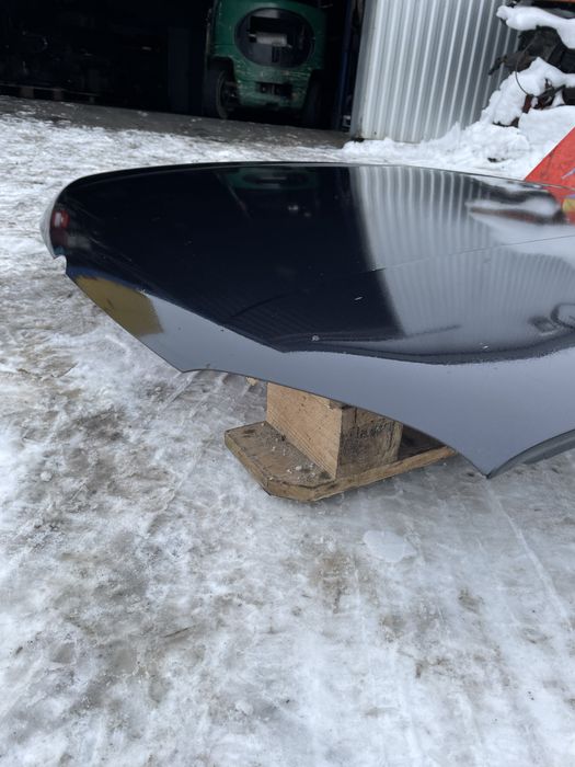 Чорний капот Volkswagen Golf 4Гольф 4 98-05 цілий без ржі