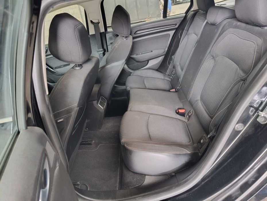 RENAULT MEGANE Sport Tourer 1.5 dci